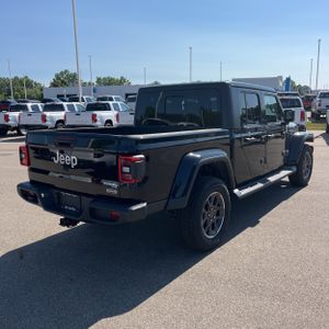 صورة 8 لـ 2021 JEEP GLADIATOR OVERLAND