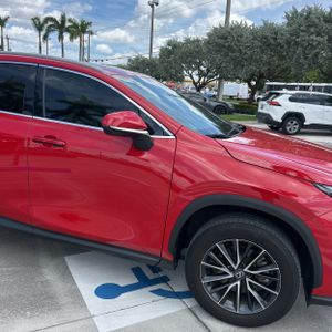 صورة مصغرة 13 لـ 2024 Lexus NX 250 BASE