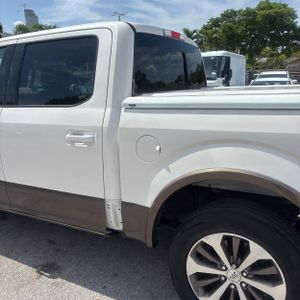 2015 FORD F-150 KING RANCH — фото 6