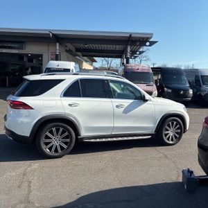 MERCEDES-BENZ GLE - 10