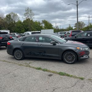 FORD FUSION SE - 10