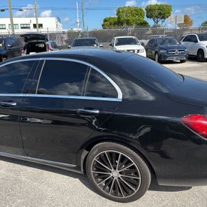 MERCEDES-BENZ C-CLASS - 6