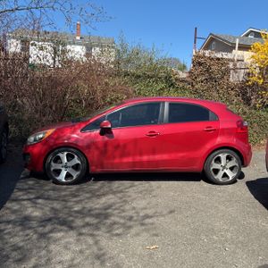 KIA RIO 5-DOOR SX - 3