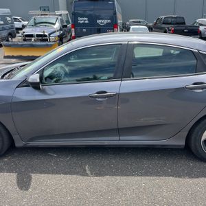 صورة 4 لـ 2020 Honda CIVIC LX