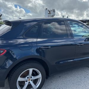 PORSCHE MACAN BASE - 9