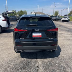 LEXUS NX 300 F SPORT - 7