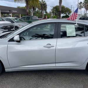 NISSAN SENTRA SV - 4