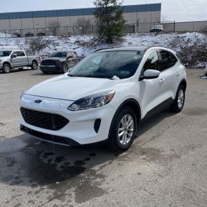FORD ESCAPE SE - 1