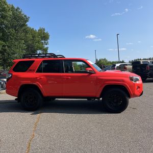 صورة 10 لـ 2023 Toyota 4RUNNER TRD PRO