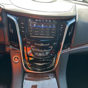 2018 Cadillac ESCALADE STANDARD 照片 37