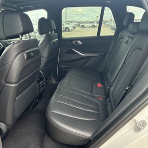 صورة مصغرة 34 لـ 2025 BMW X5 PHEV XDRIVE50E