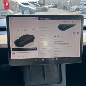 صورة 37 لـ 2022 Tesla MODEL 3 BASE