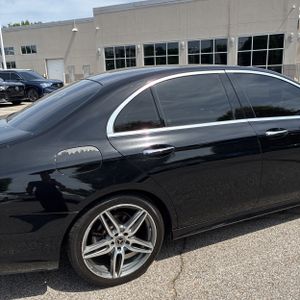 MERCEDES-BENZ E-CLASS - 9