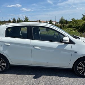 2018 Mitsubishi MIRAGE GT — миниатюра 11