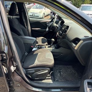 صورة مصغرة 33 لـ 2016 JEEP CHEROKEE LATITUDE