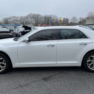 CHRYSLER 300 C PLATINUM - 4