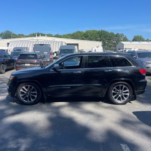 صورة 3 لـ 2018 JEEP GRAND CHEROKEE OVERLAND