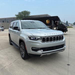 2025 JEEP WAGONEER L SERIES II — миниатюра 12