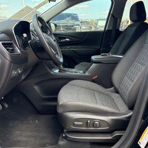 2023 Chevrolet EQUINOX LT — миниатюра 32