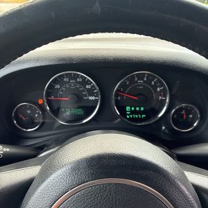 صورة مصغرة 38 لـ 2015 JEEP WRANGLER SAHARA