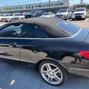 Mercedes-Benz E Class E350 - 6