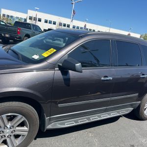 CHEVROLET TRAVERSE LS - 4