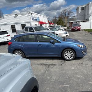 SUBARU IMPREZA 2.0I PREMIUM - 10