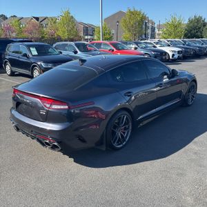 KIA STINGER GT1 - 8