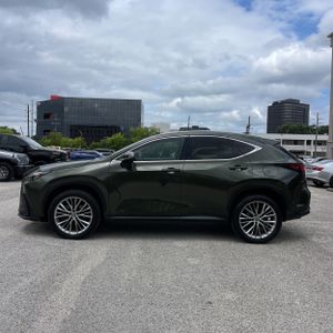 صورة 3 لـ 2023 Lexus NX 350 LUXURY