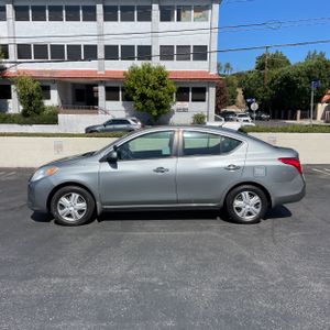 2012 Nissan VERSA 1.6 SV 照片 3