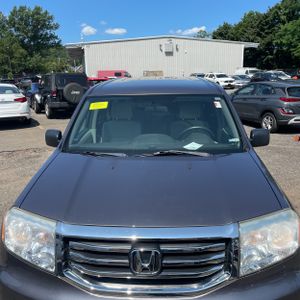 2015 Honda PILOT LX — миниатюра 15