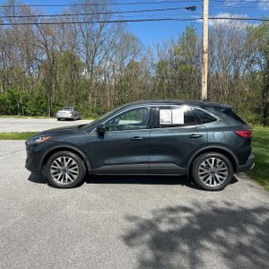 FORD ESCAPE TITANIUM - 3