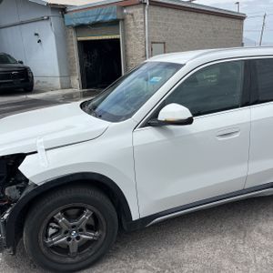 2025 BMW X1 XDRIVE28I 照片 2
