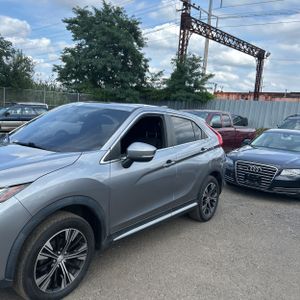 صورة 2 لـ 2019 Mitsubishi ECLIPSE CROSS SE