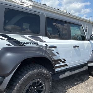 FORD BRONCO RAPTOR - 9