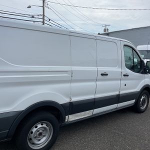 FORD TRANSIT 150 - 9
