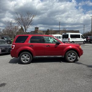 FORD ESCAPE XLT - 10