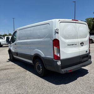 FORD TRANSIT 150 - 5