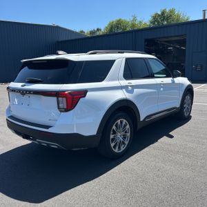 FORD EXPLORER ACTIVE - 8