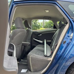 2010 Toyota PRIUS II — миниатюра 30