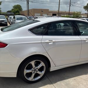 2015 FORD FUSION SE photo 9