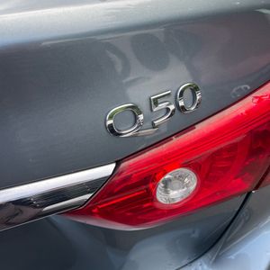 2015 Infiniti Q50 PREMIUM 缩略图 23