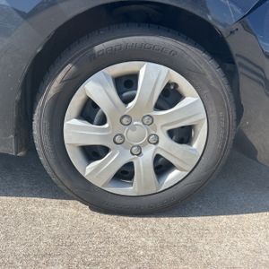 2019 Toyota COROLLA LE 缩略图 20