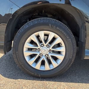 صورة مصغرة 17 لـ 2014 Lexus GX 460 BASE