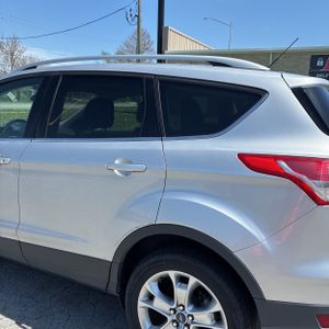 FORD ESCAPE TITANIUM - 6
