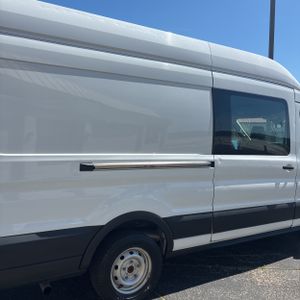 FORD TRANSIT 250 - 9