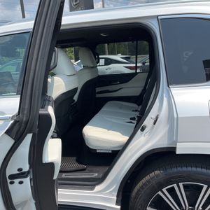 صورة مصغرة 24 لـ 2025 Lexus LX 600 LUXURY