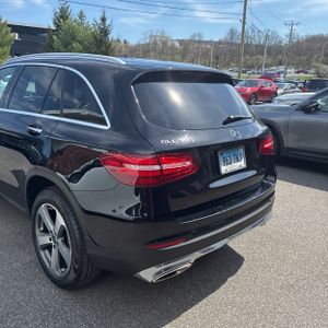 MERCEDES-BENZ GLC - 6