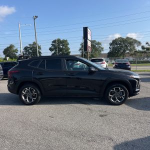 2025 Chevrolet TRAX LT 照片 10