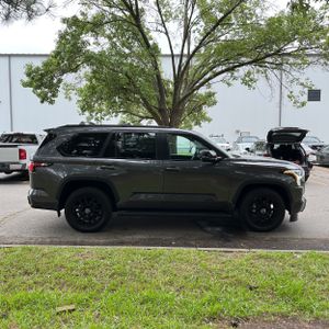 2024 Toyota SEQUOIA LIMITED — фото 10